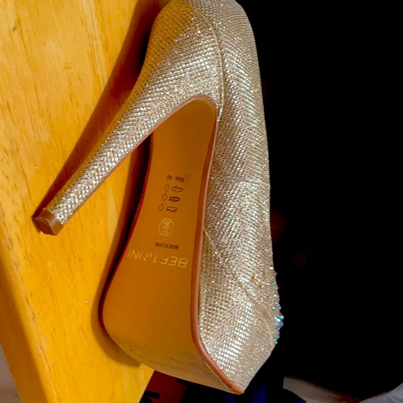 Bertinni Platform Heels - Picture 3 of 3